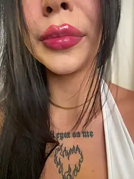 Snapshot of eva_elifee chatting on 11.19.25 eva elifee online show from 11.19.25