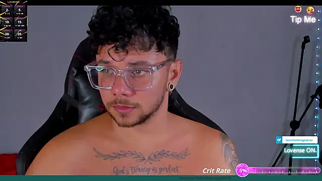 Snapshot of kenintoro chatting on 03.04.26 kenintoro online show from 03.04.26