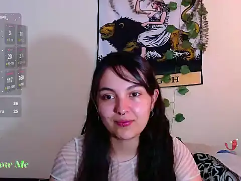 Snapshot of sweetiee_mary chatting on 10.12.25 sweetiee mary online show from 10.12.25