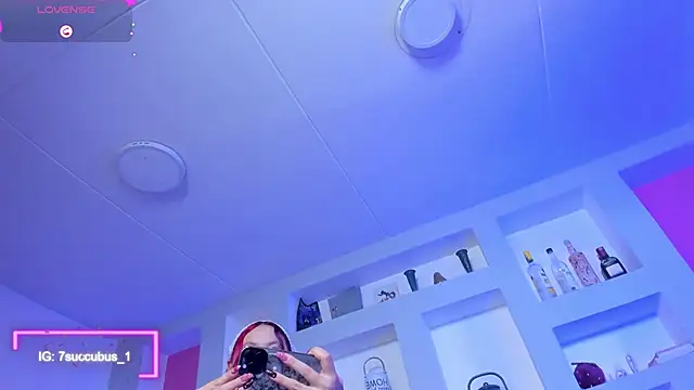 ViolettaBaker  online show from 03.06.26