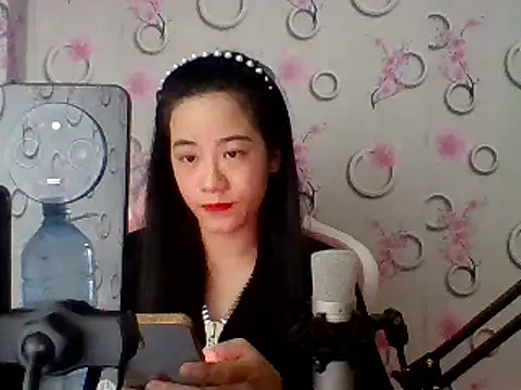 Nana-68 online show from 03.21.25