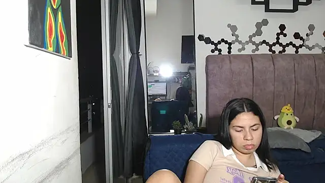 Liza Thurner online show from 01.31.25