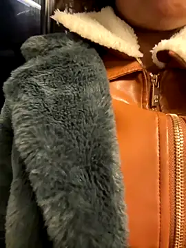 Snapshot of Black_Dolll chatting on 11.07.25 Black Dolll online show from 11.07.25