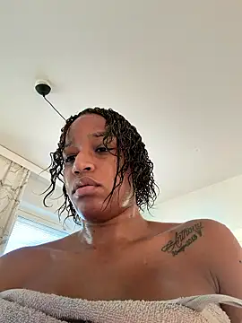 Snapshot of Black_Dolll chatting on 01.08.26 Black Dolll online show from 01.08.26