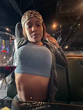 Snapshot of Black_Dolll chatting on 03.26.26 Black Dolll online show from 03.26.26