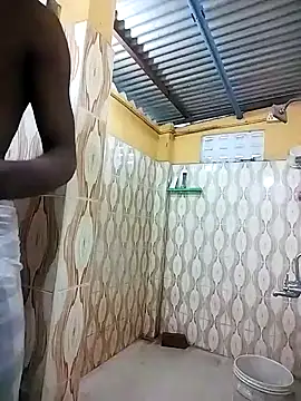 Snapshot of bas1cooks chatting on 12.12.24 bas1cooks online show from 12.12.24