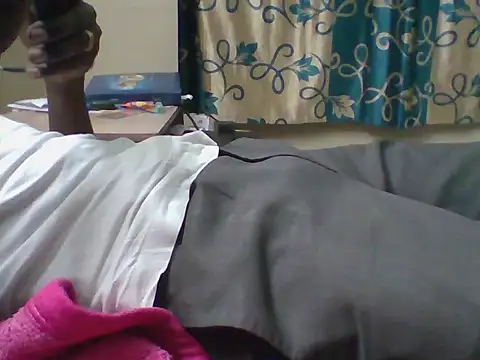 Snapshot of bas1cooks chatting on 10.06.25 bas1cooks online show from 10.06.25