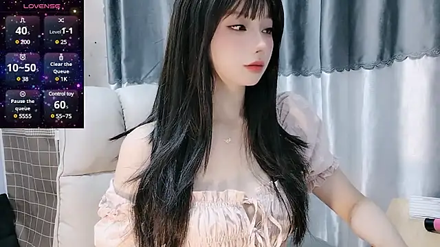 Nery Asian online show from 03.05.25