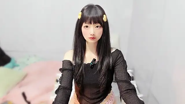 Nery Asian online show from 09.12.25