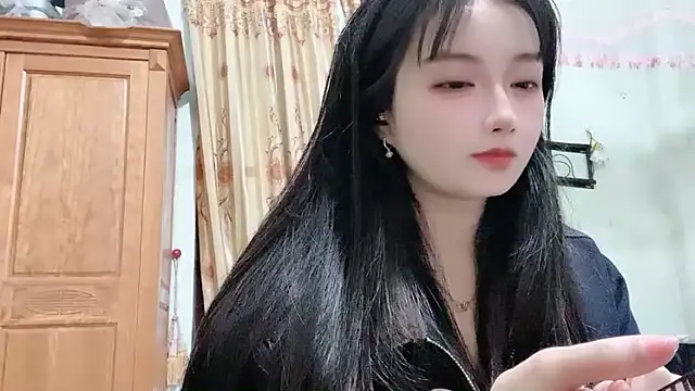 Nery Asian online show from 02.16.26