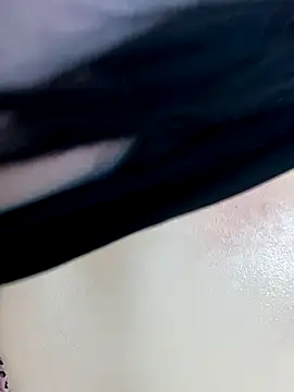 Evelyn Moon online show from 10.06.25