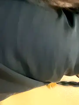 Snapshot of Evelyn_Moon chatting on 12.22.25 Evelyn Moon online show from 12.22.25