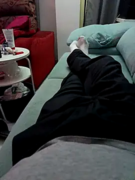 calamardo19 online show from 10.27.25