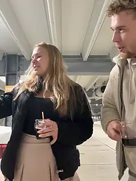 Snapshot of NickyGold_Official chatting on 12.15.24 NickyGold Official online show from 12.15.24