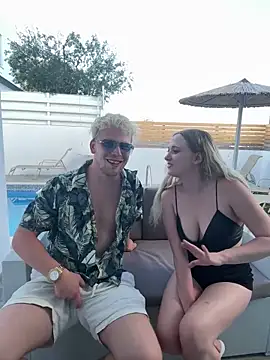 Snapshot of NickyGold_Official chatting on 03.15.25 NickyGold Official online show from 03.15.25