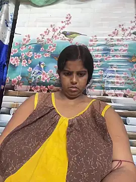 Snapshot of Beauty-queen chatting on 11.07.25 Beauty-queen online show from 11.07.25