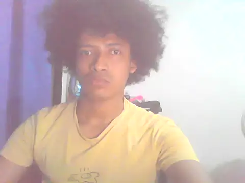 Snapshot of Leunamt chatting on 04.02.26 Leunamt online show from 04.02.26