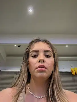 Alirawrz online show from 02.23.26