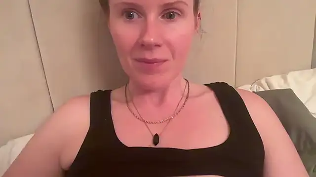 redheadrosie69 online show from 09.11.25