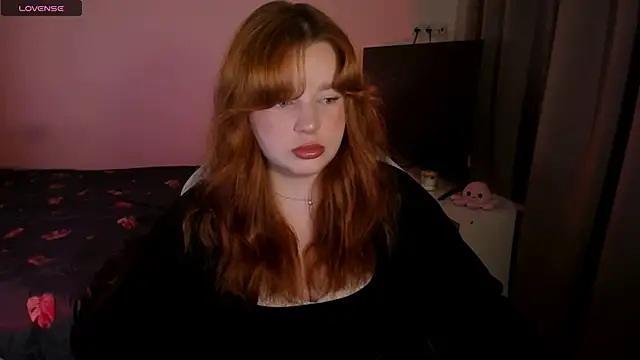 Snapshot of _Lisa_x chatting on 12.04.24  Lisa x online show from 12.04.24