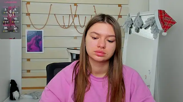 Josephine Kiss online show from 12.15.24