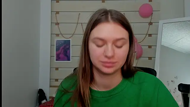 Josephine Kiss online show from 02.20.25