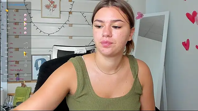 Josephine Kiss online show from 10.08.25