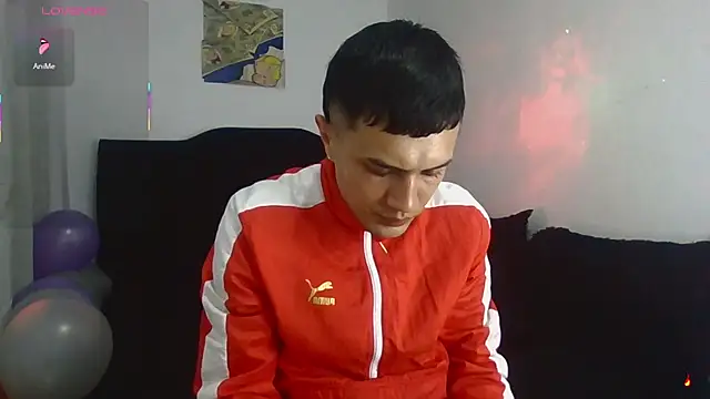 Tifanny Sweett online show from 02.22.26