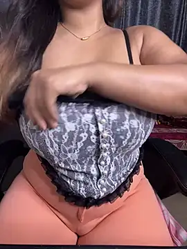 Snapshot of Ritu-Babe chatting on 03.16.26 Ritu-Babe online show from 03.16.26