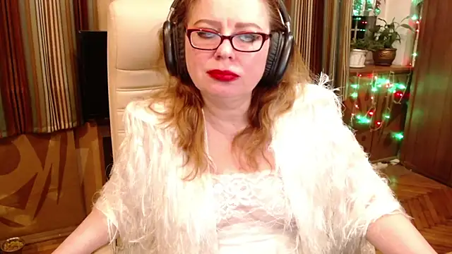 Snapshot of Miss_Tress chatting on 01.06.26 Miss Tress online show from 01.06.26