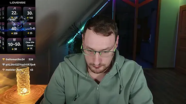 Snapshot of Relsxboy chatting on 02.28.25 Relsxboy online show from 02.28.25