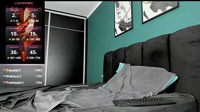 Snapshot of ShawnFucker2 chatting on 02.06.25 ShawnFucker2 online show from 02.06.25