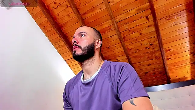 Tom Bailey online show from 11.13.25