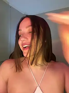 MisFrekcles  online show from 02.01.25