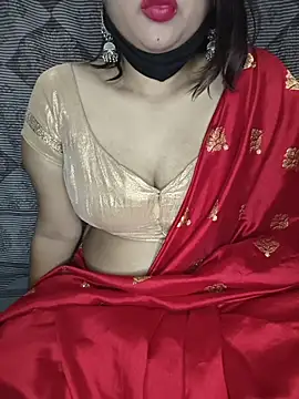 Snapshot of priya__angel chatting on 12.17.25 priya angel online show from 12.17.25