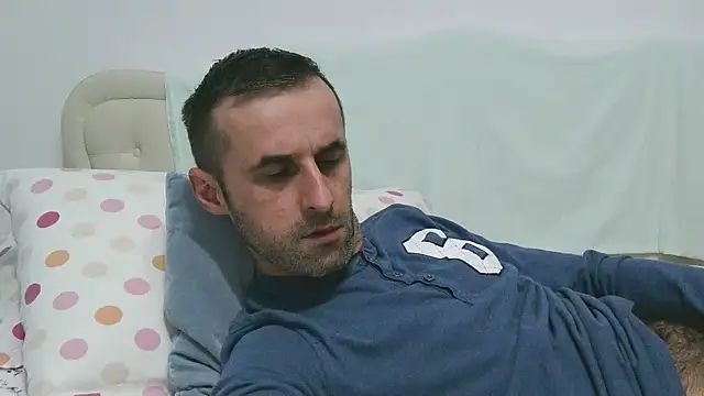 Snapshot of stevenpit chatting on 12.16.24 stevenpit online show from 12.16.24