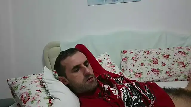 Snapshot of stevenpit chatting on 12.29.24 stevenpit online show from 12.29.24