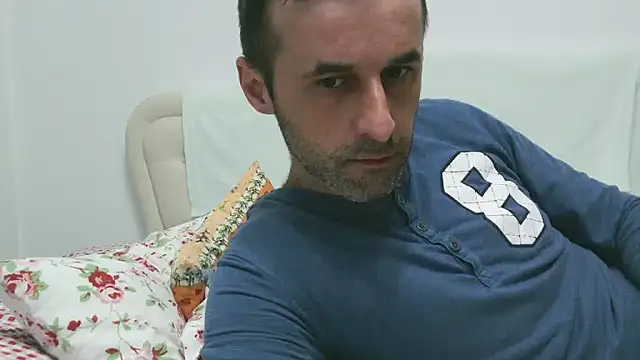 Snapshot of stevenpit chatting on 01.25.25 stevenpit online show from 01.25.25