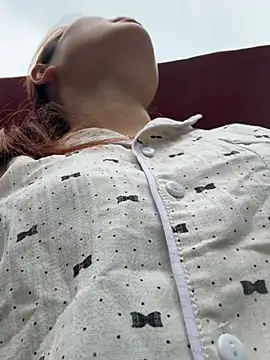 Snapshot of Emily_9xx chatting on 02.23.25 Emily 9xx online show from 02.23.25