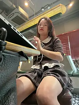 Emily 9xx online show from 02.28.26