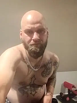 Snapshot of Dj8717 chatting on 09.30.25 Dj8717 online show from 09.30.25