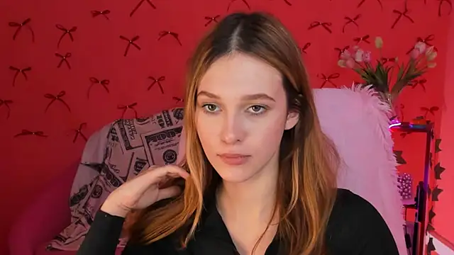 Snapshot of LolaLemona chatting on 03.06.25 LolaLemona online show from 03.06.25