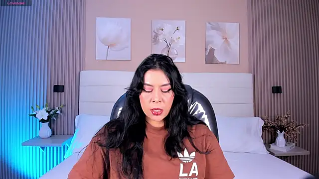 JessyEvans online show from 06.12.26