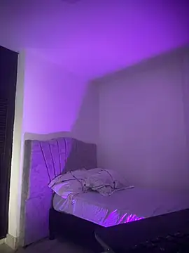 AbbyMillerrr online show from 02.19.25