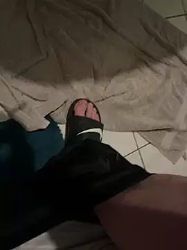 Snapshot of Kemenyfasz93 chatting on 01.15.25 Kemenyfasz93 online show from 01.15.25