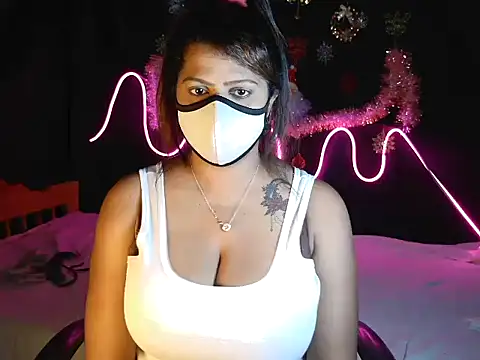 Snapshot of Addy_Xl chatting on 12.26.24 Addy Xl online show from 12.26.24