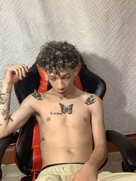 mateodeamjo online show from 01.04.25