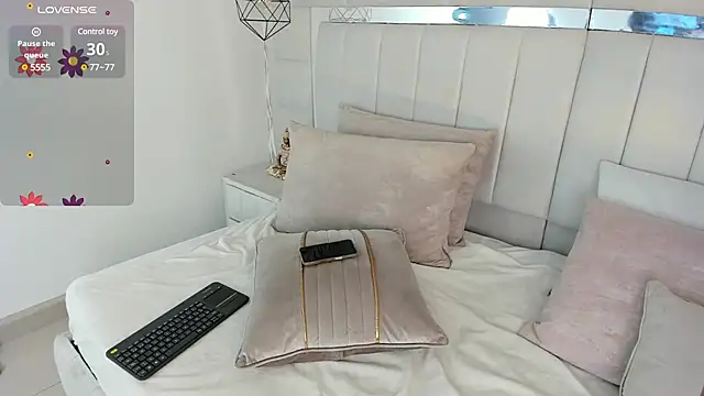 1m dalhia online show from 02.13.25