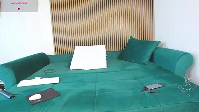 SofiaHanson online show from 02.08.26