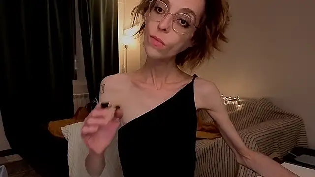 Snapshot of amber_quell_here chatting on 03.14.26 amber quell here online show from 03.14.26